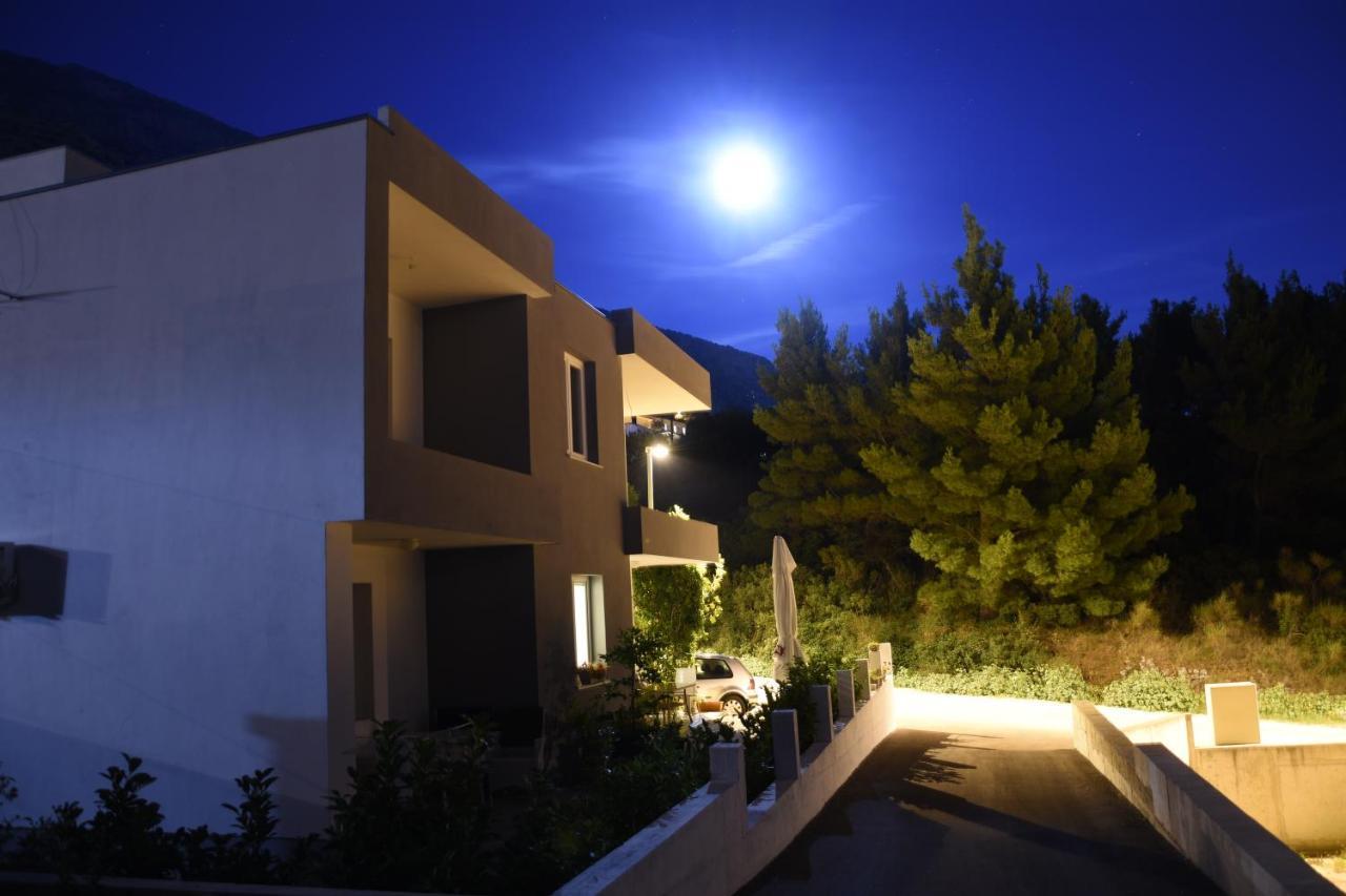 Apartments Marusic Makarska Exterior photo