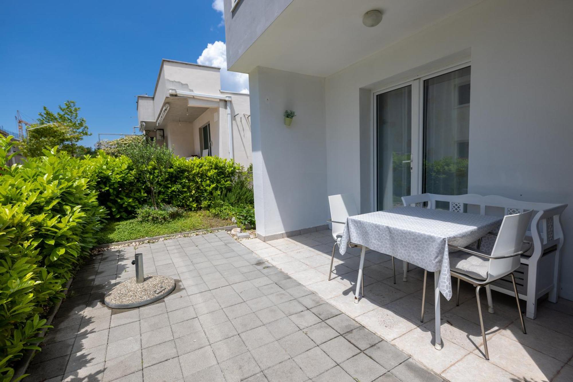 Apartments Marusic Makarska Exterior photo