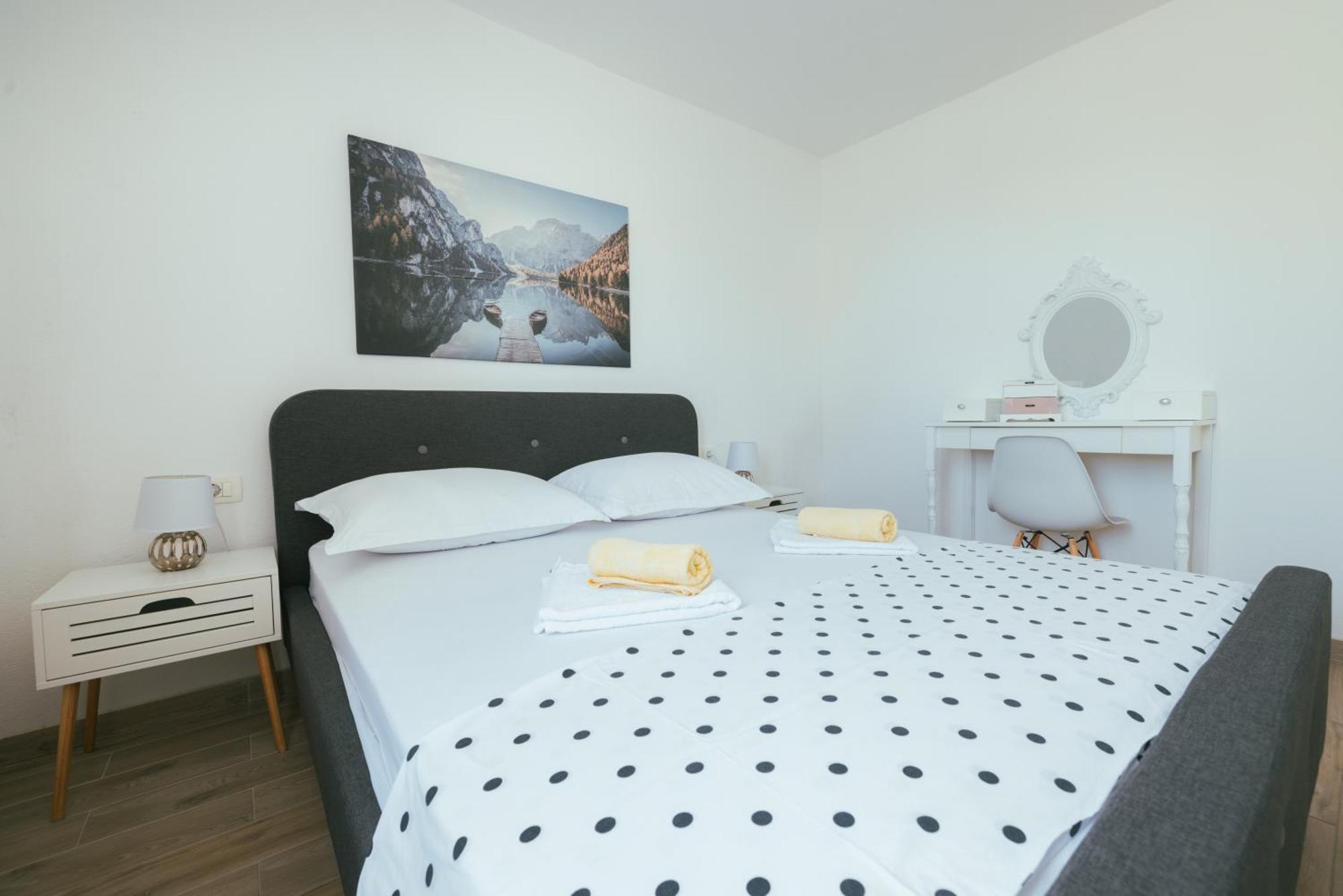 Apartments Marusic Makarska Exterior photo