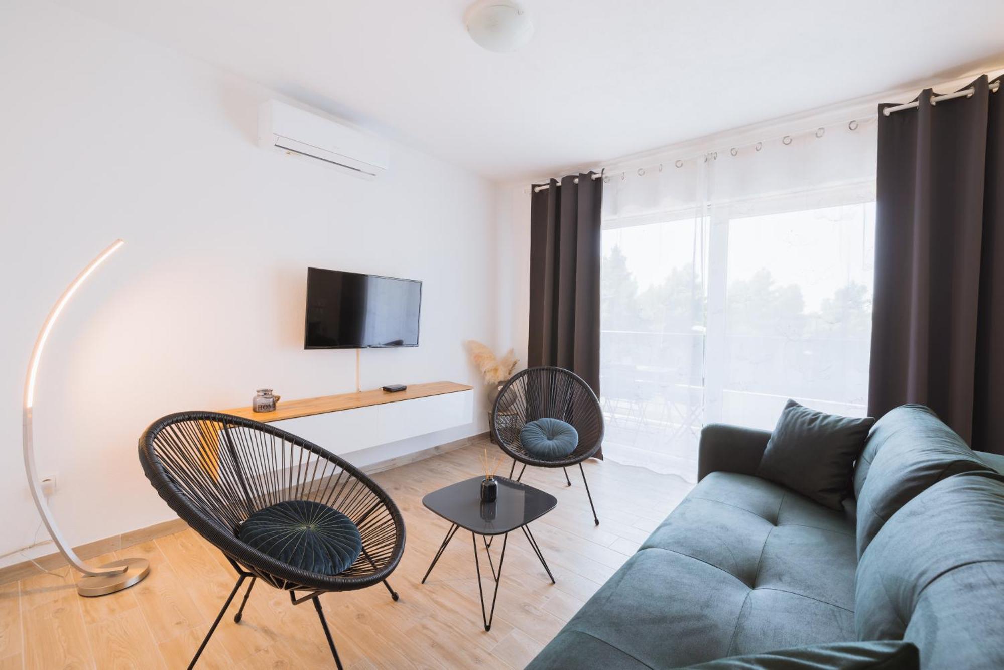 Apartments Marusic Makarska Room photo